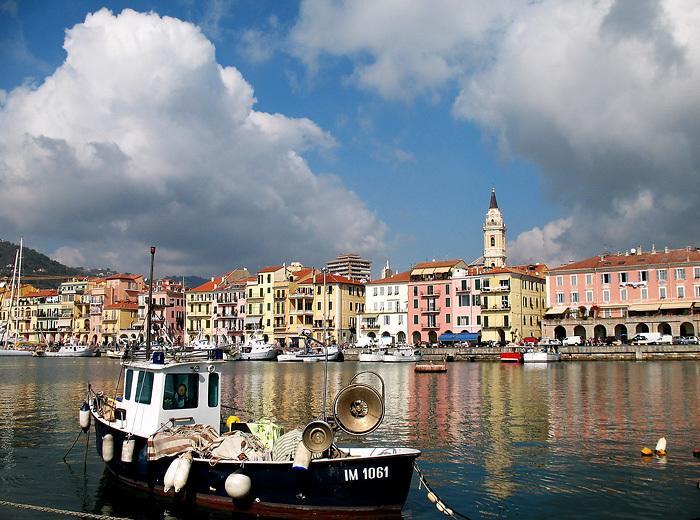Casa Vacanze Gli Ulivi Borgomaro Rom bilde