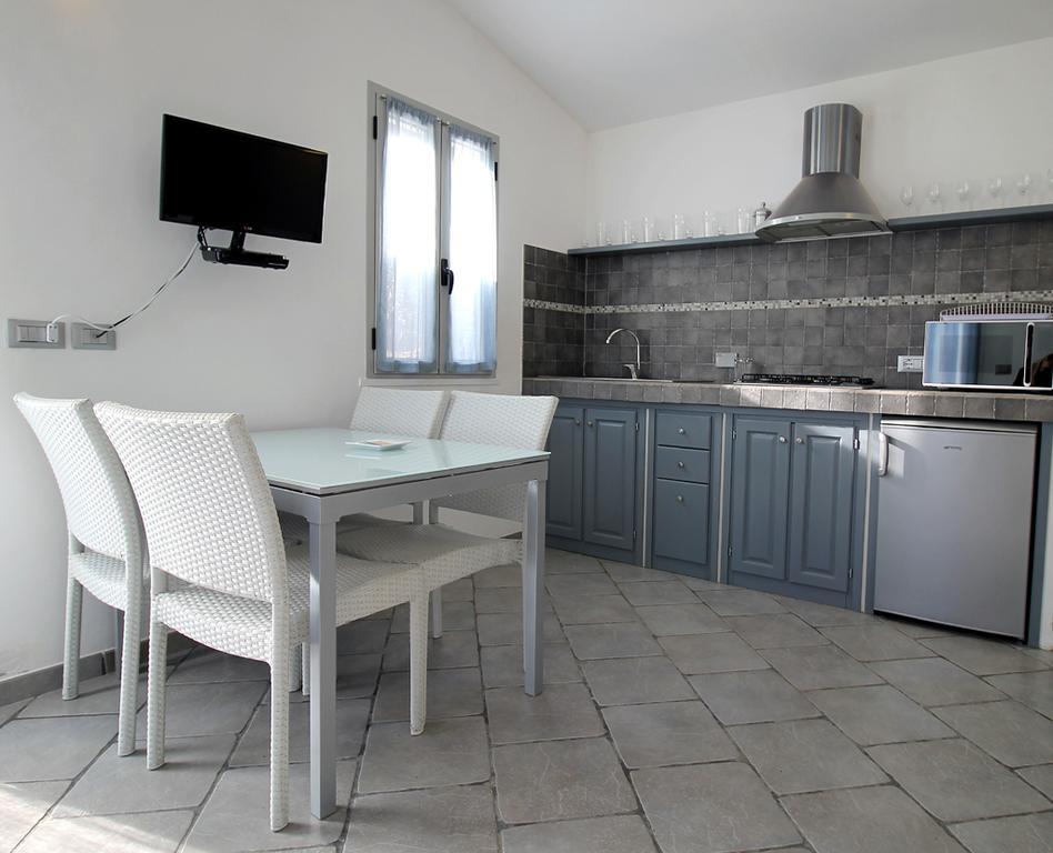 Casa Vacanze Gli Ulivi Borgomaro Eksteriør bilde